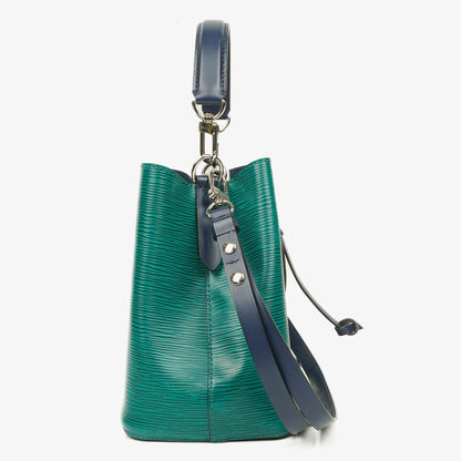 Louis Vuitton Néonoé BB Tasche aus Epi Leder in Smaragdgrün und Indigo
