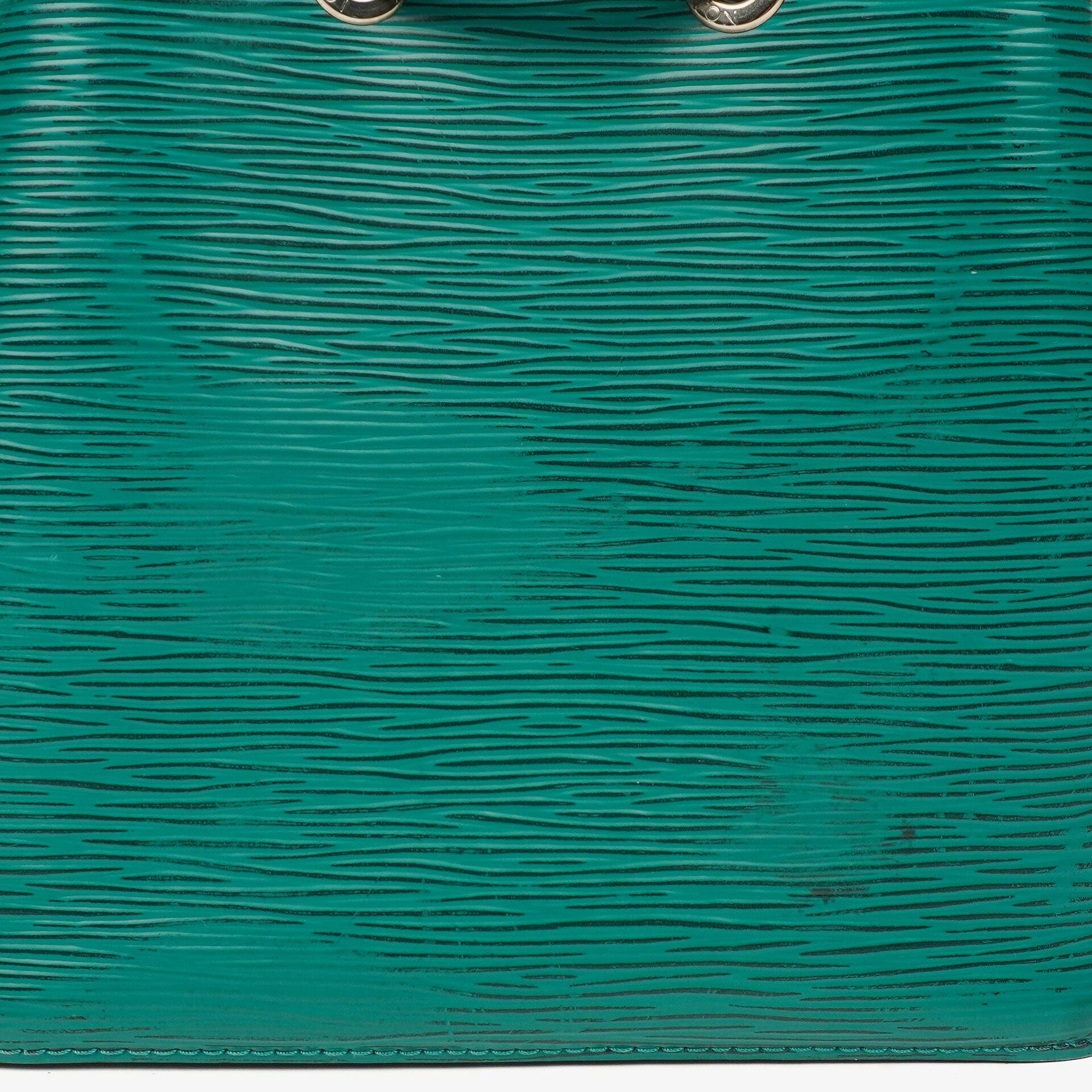 Louis Vuitton Néonoé BB Tasche aus Epi Leder in Smaragdgrün und Indigo