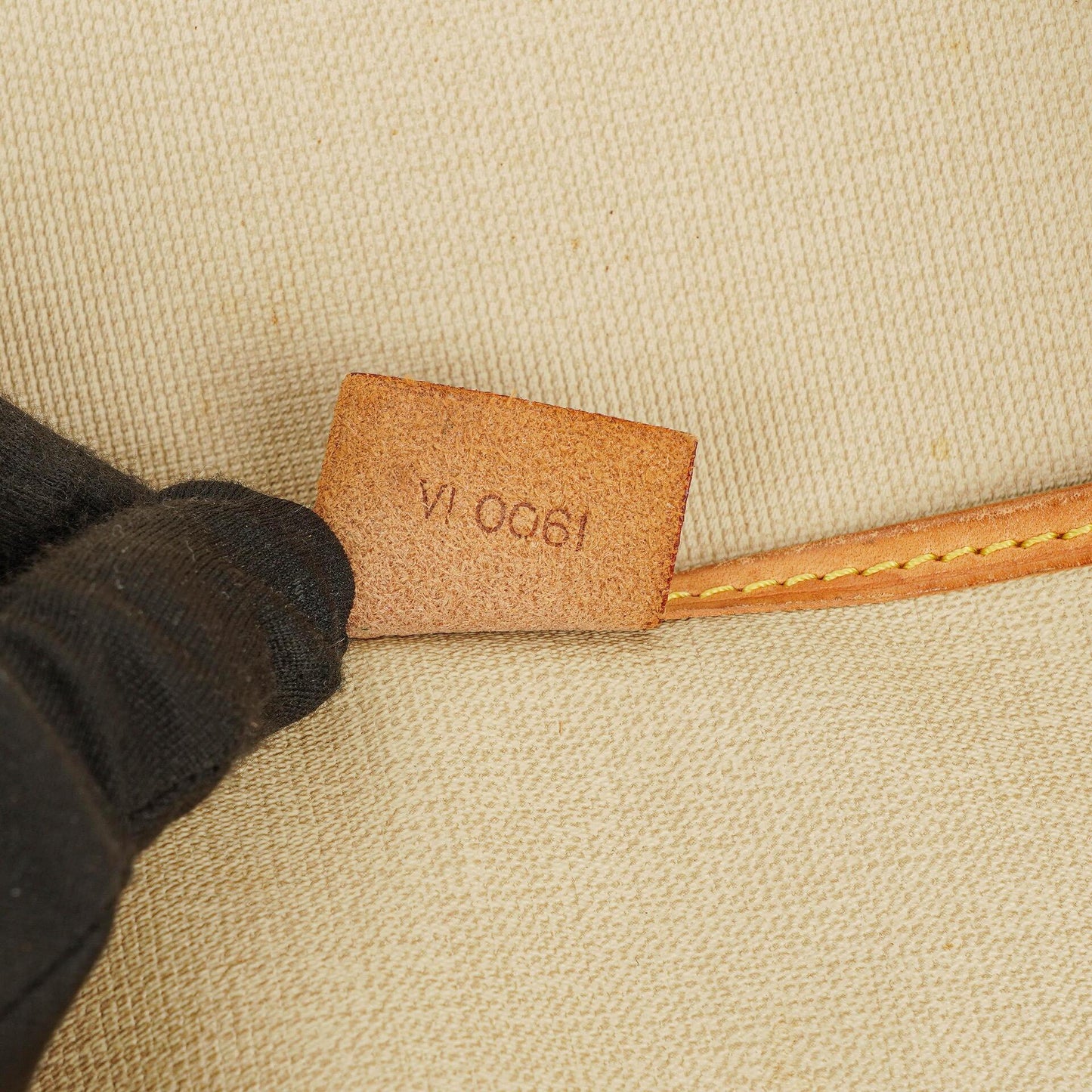 Louis Vuitton Excursion Reisetasche aus Monogram Canvas