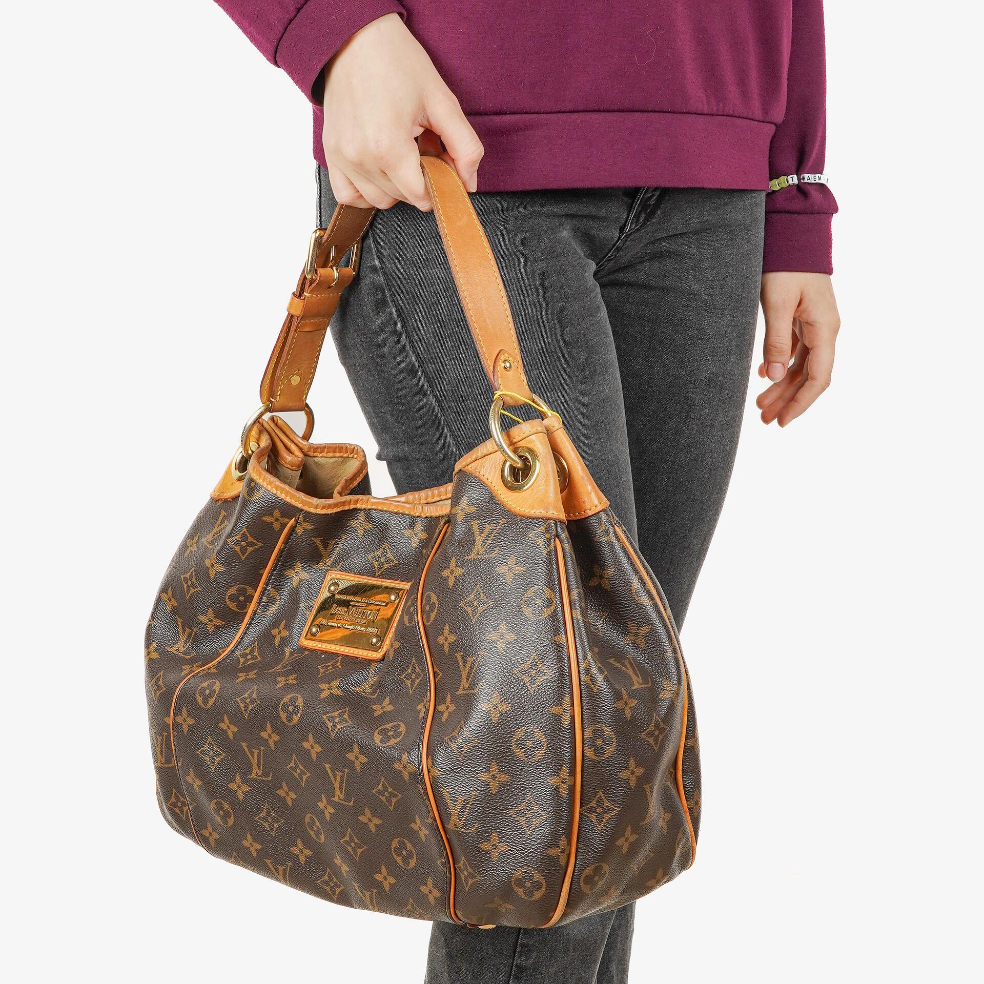 Louis Vuitton Galliera PM Schultertasche aus Monogram Canvas