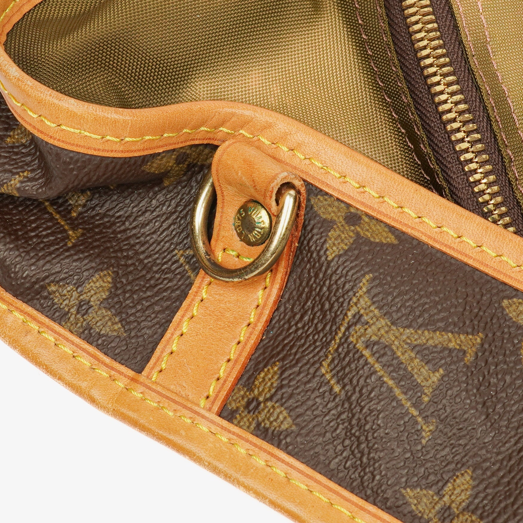 Louis Vuitton Kleidertasche aus Monogram Canvas