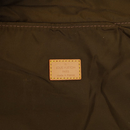 Louis Vuitton Kleidertasche aus Monogram Canvas