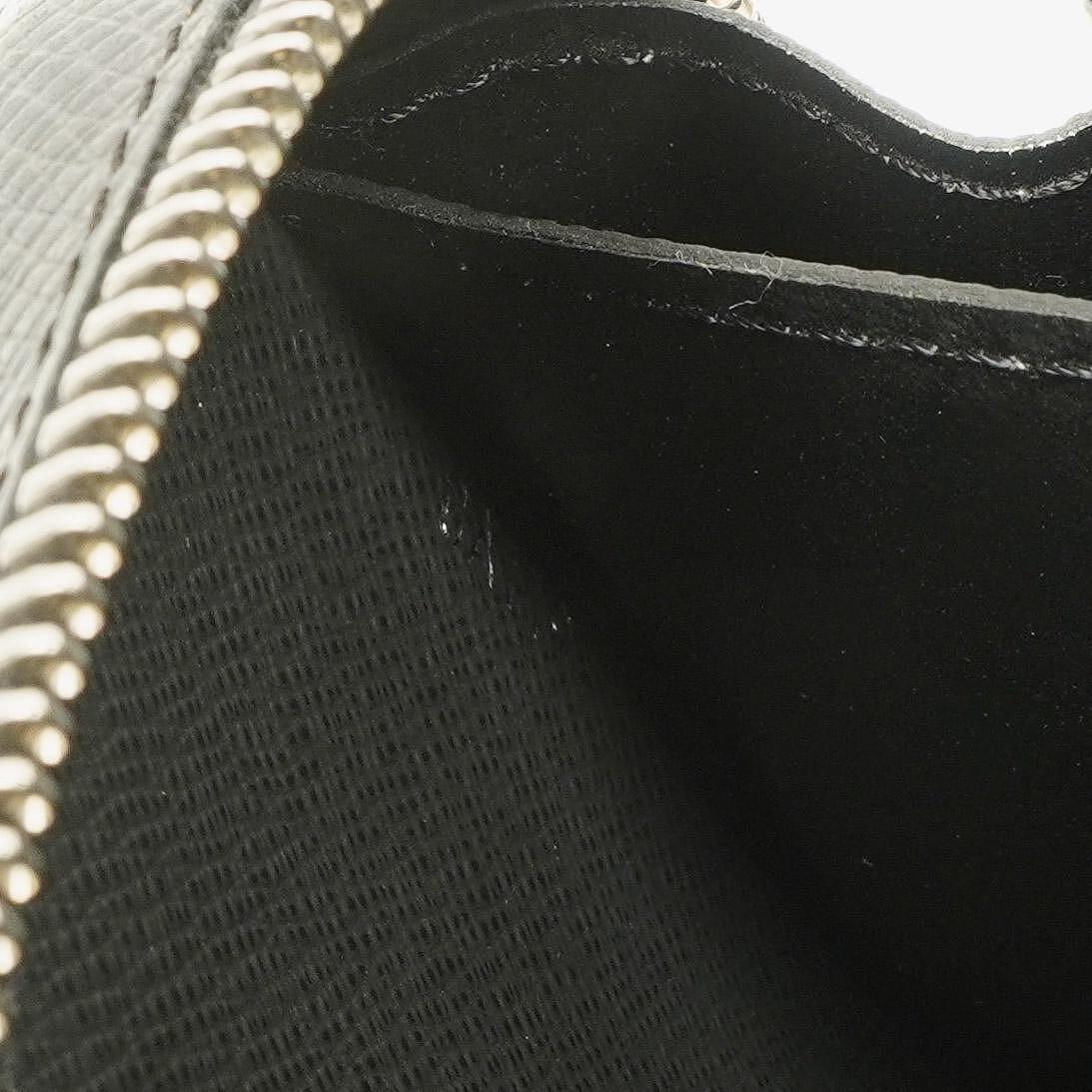 Louis Vuitton Glacier Taiga Leder Zippy XL Geldbörse