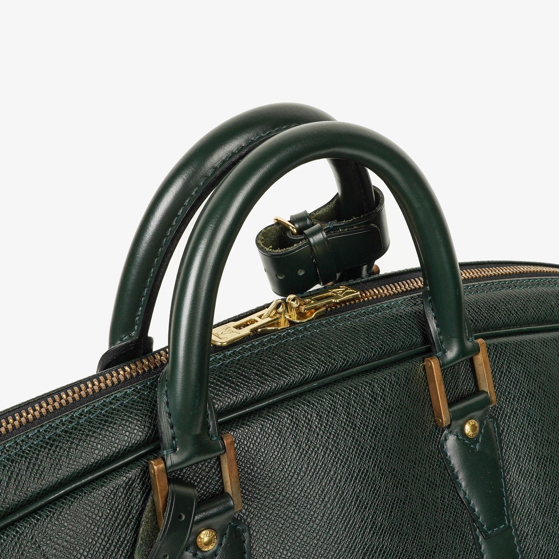 Louis Vuitton Helanga 1 Poche Reisetasche aus Epicea Taiga Leder