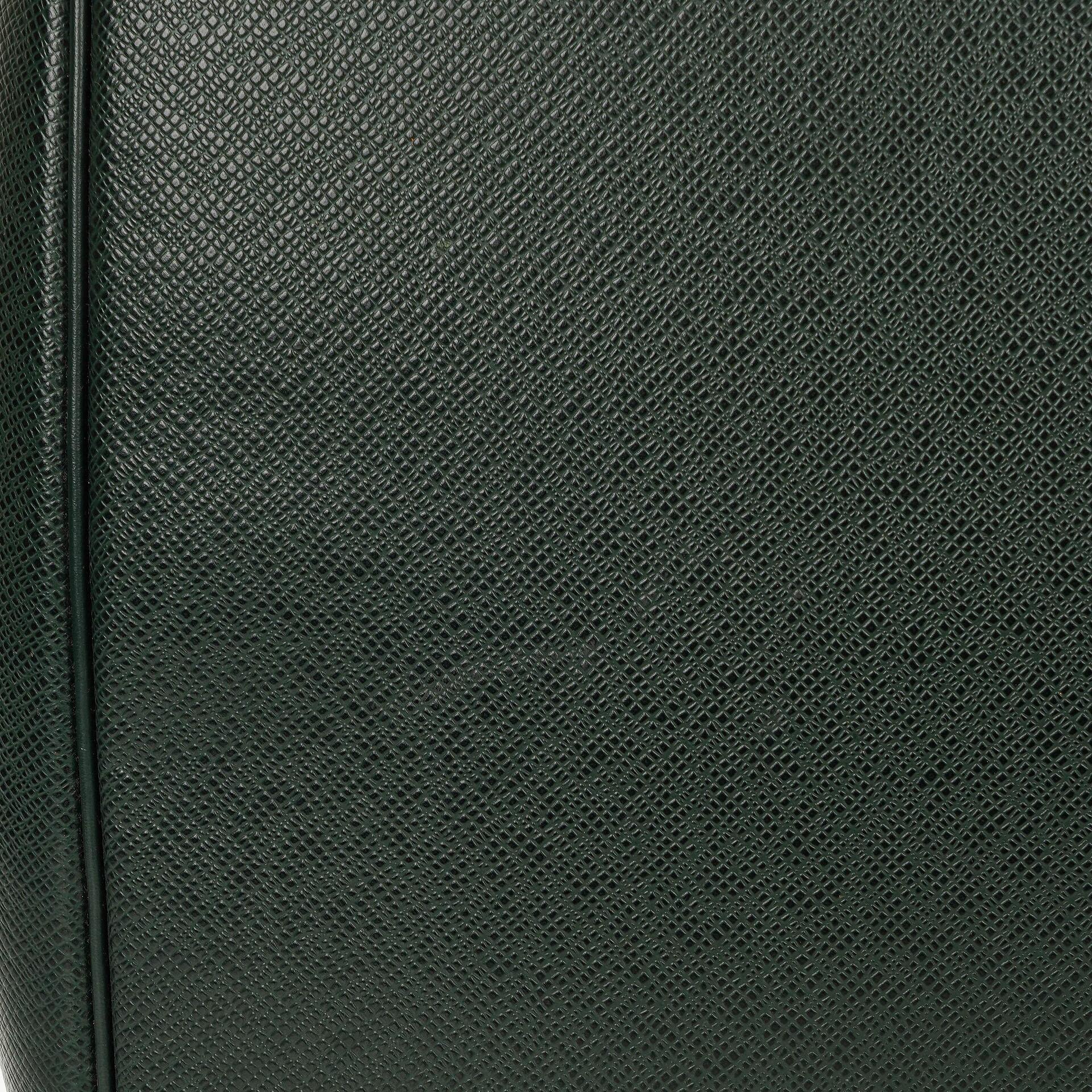Louis Vuitton Helanga 1 Poche Reisetasche aus Epicea Taiga Leder