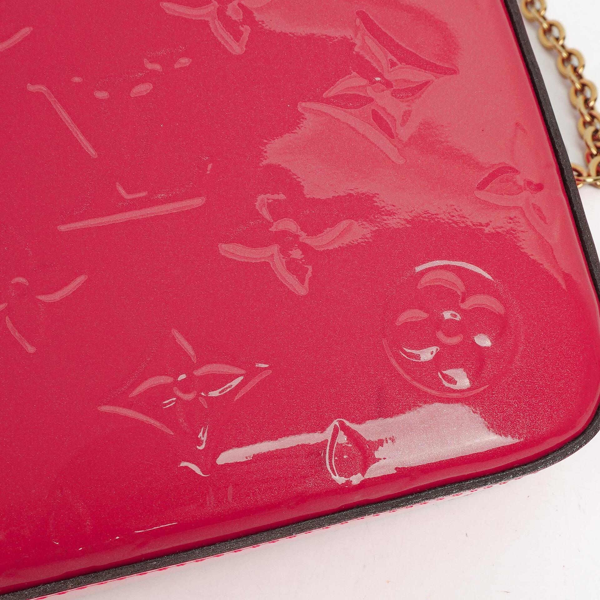 Louis Vuitton Felicie Pochette Kettenbörse aus knallpinkem Vernis