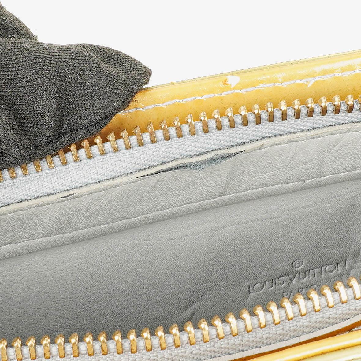 Louis Vuitton Houston Schultertasche aus grünem Vernis