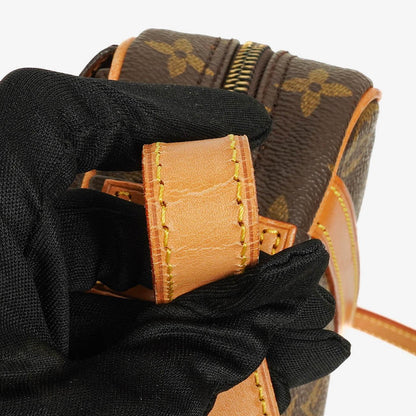 Louis Vuitton Jeune Fille GM Umhängetasche aus Monogramm Canvas
