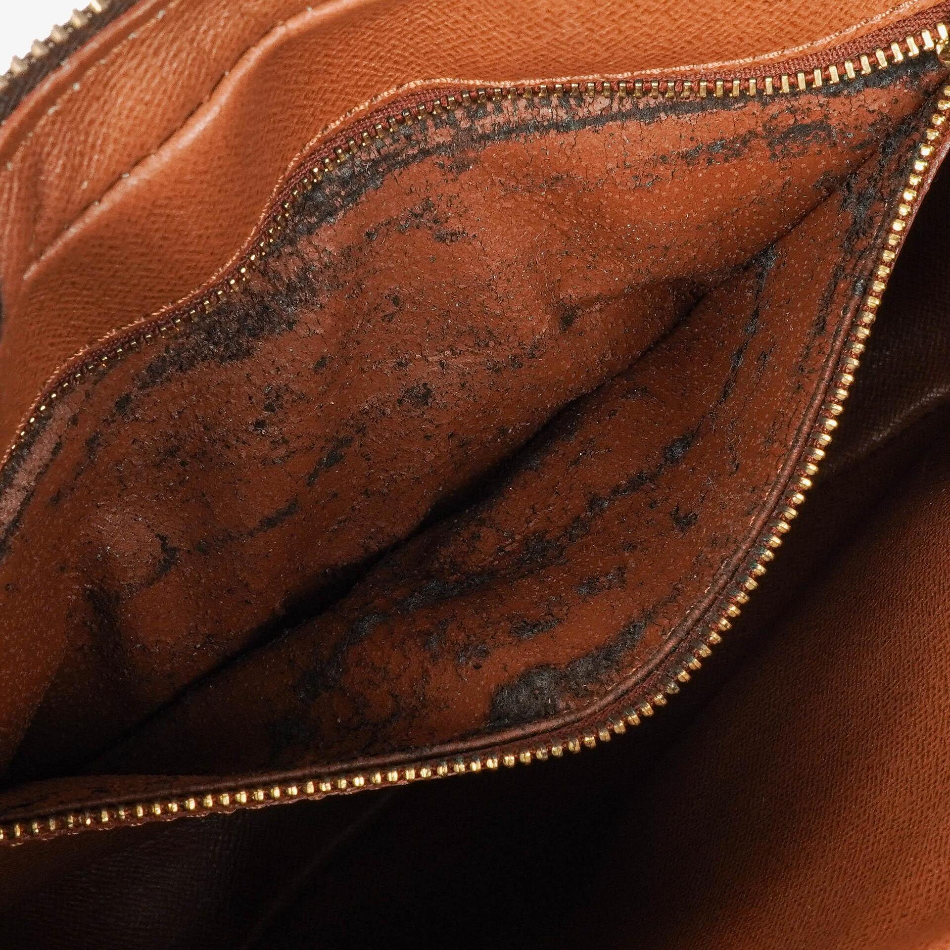 Louis Vuitton Jeune Fille MM Umhängetasche aus Monogram Canvas