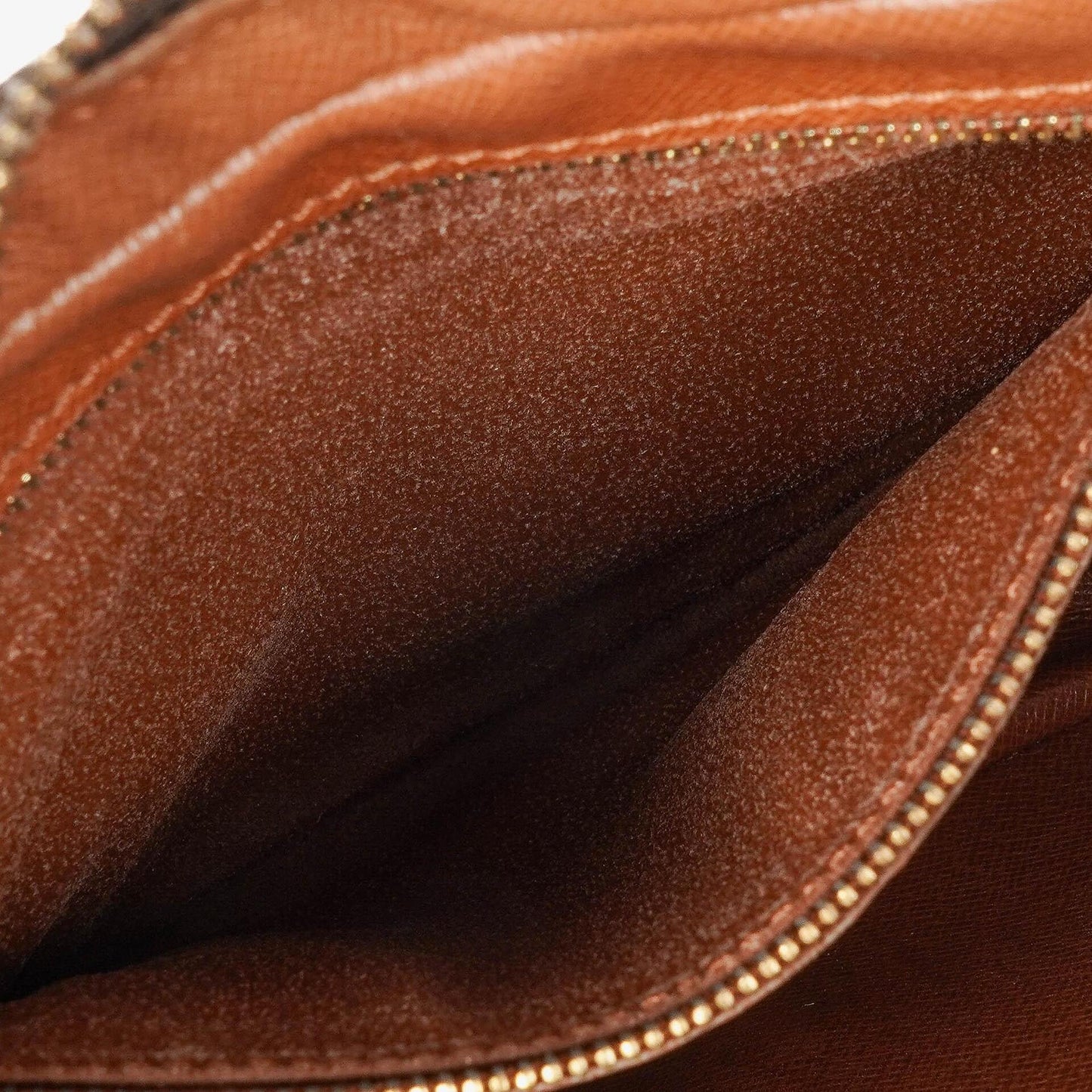 Louis Vuitton Jeune Fille MM Monogram Canvas Umhängetasche