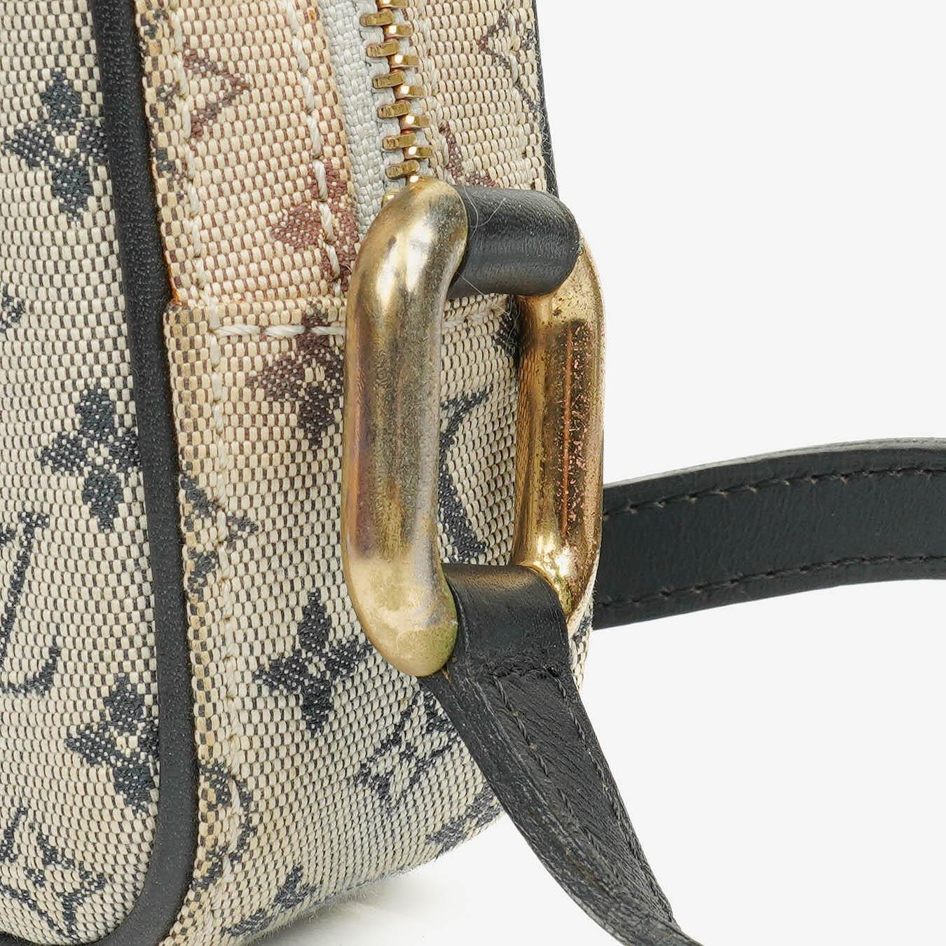 Louis Vuitton Juliette Umhängetasche in Monogram Mini Lin