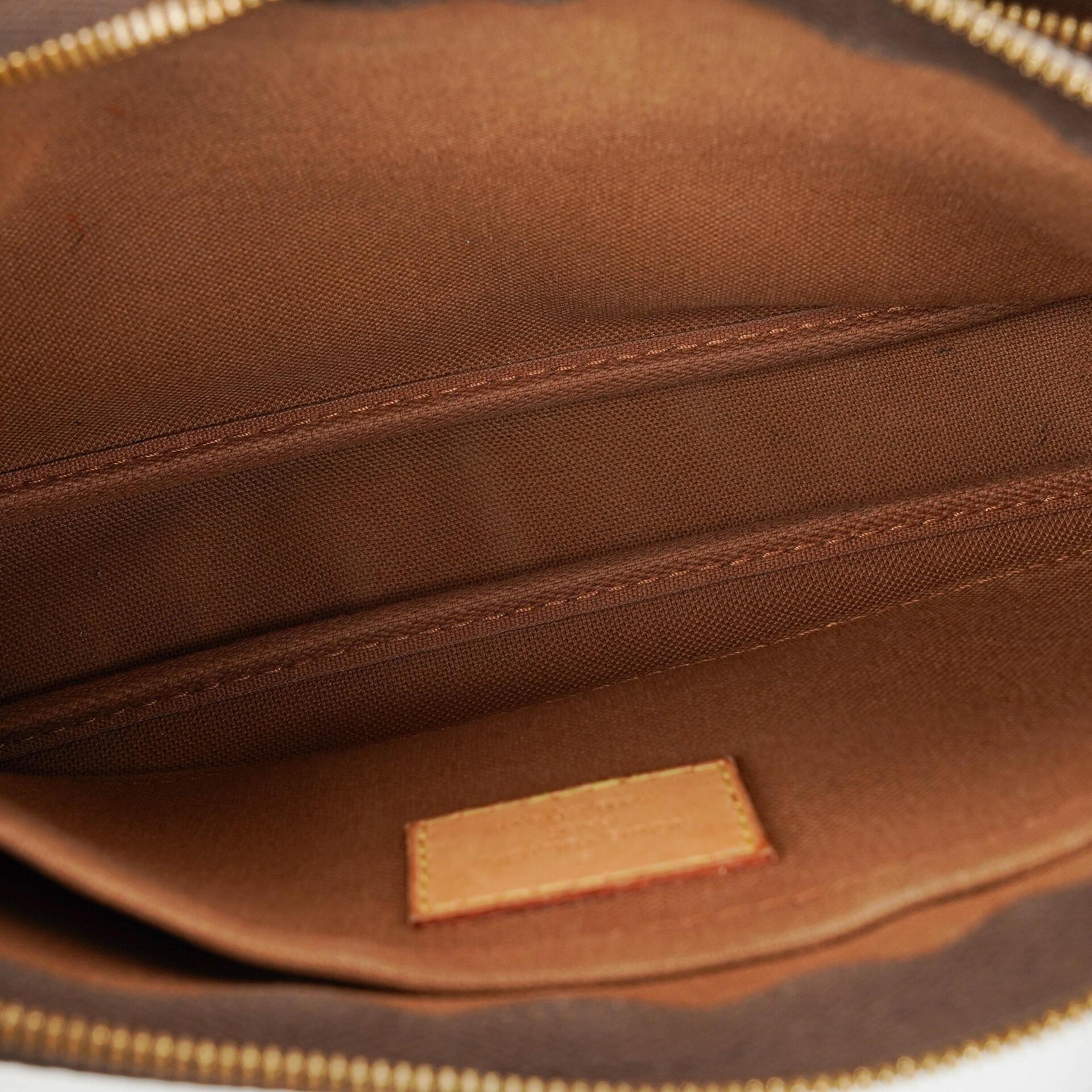 Louis Vuitton Multi-Pochette Accessoires Tasche aus Kaki Monogram Canvas