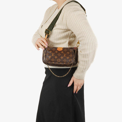 Louis Vuitton Multi-Pochette Accessoires Tasche aus Kaki Monogram Canvas