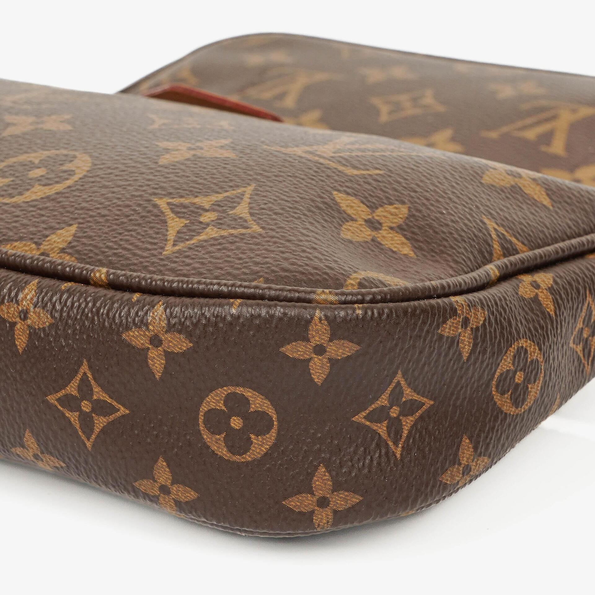 Louis Vuitton Multi-Pochette Accessoires Tasche aus Kaki Monogram Canvas