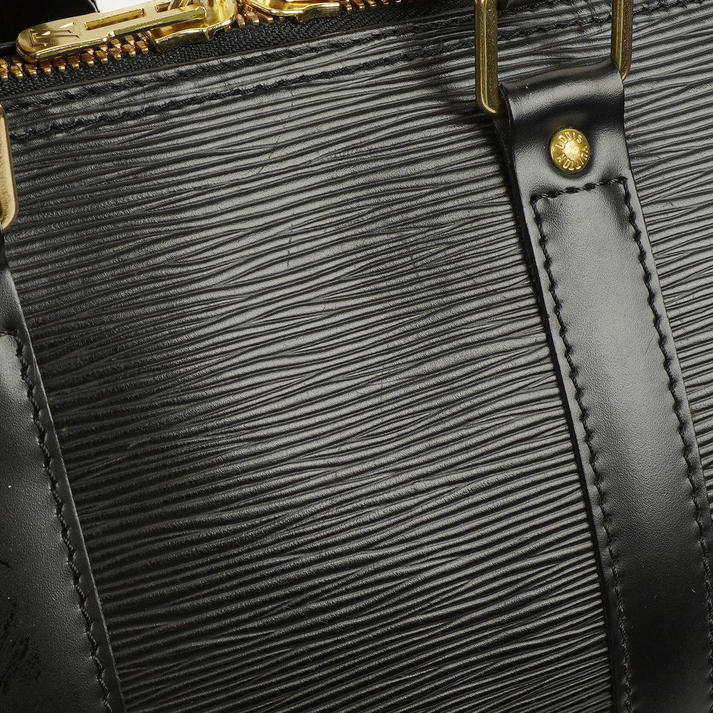 Louis Vuitton Keepall 45 Reisetasche aus schwarzem Epi-Leder