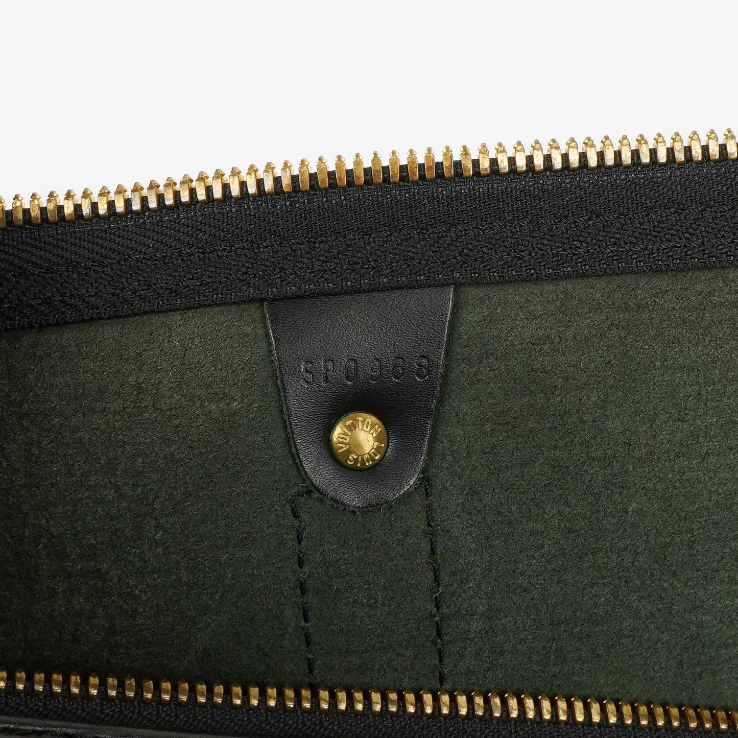 Louis Vuitton Keepall 45 Reisetasche aus schwarzem Epi-Leder