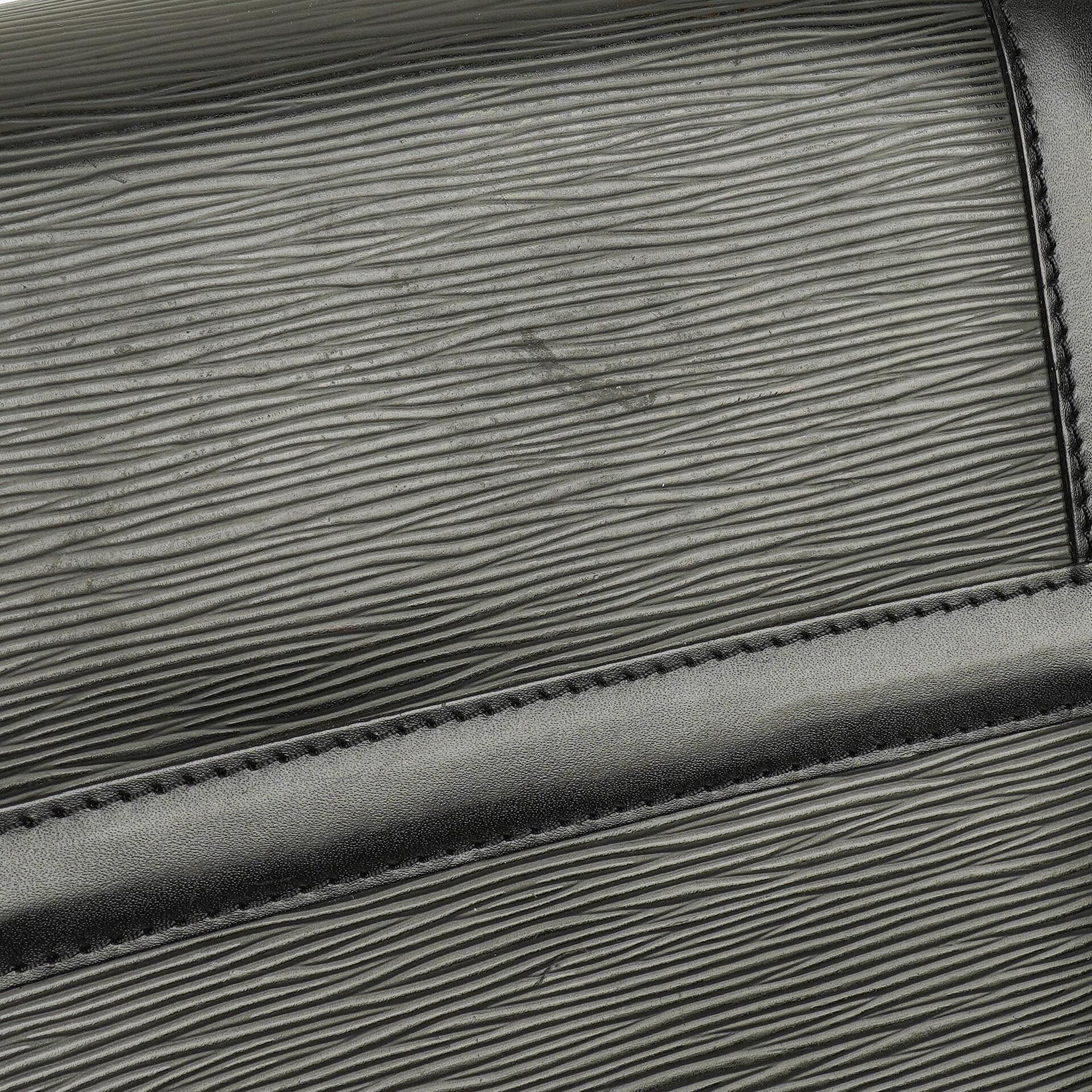 Louis Vuitton Keepall 45 Reisetasche aus schwarzem Epi-Leder