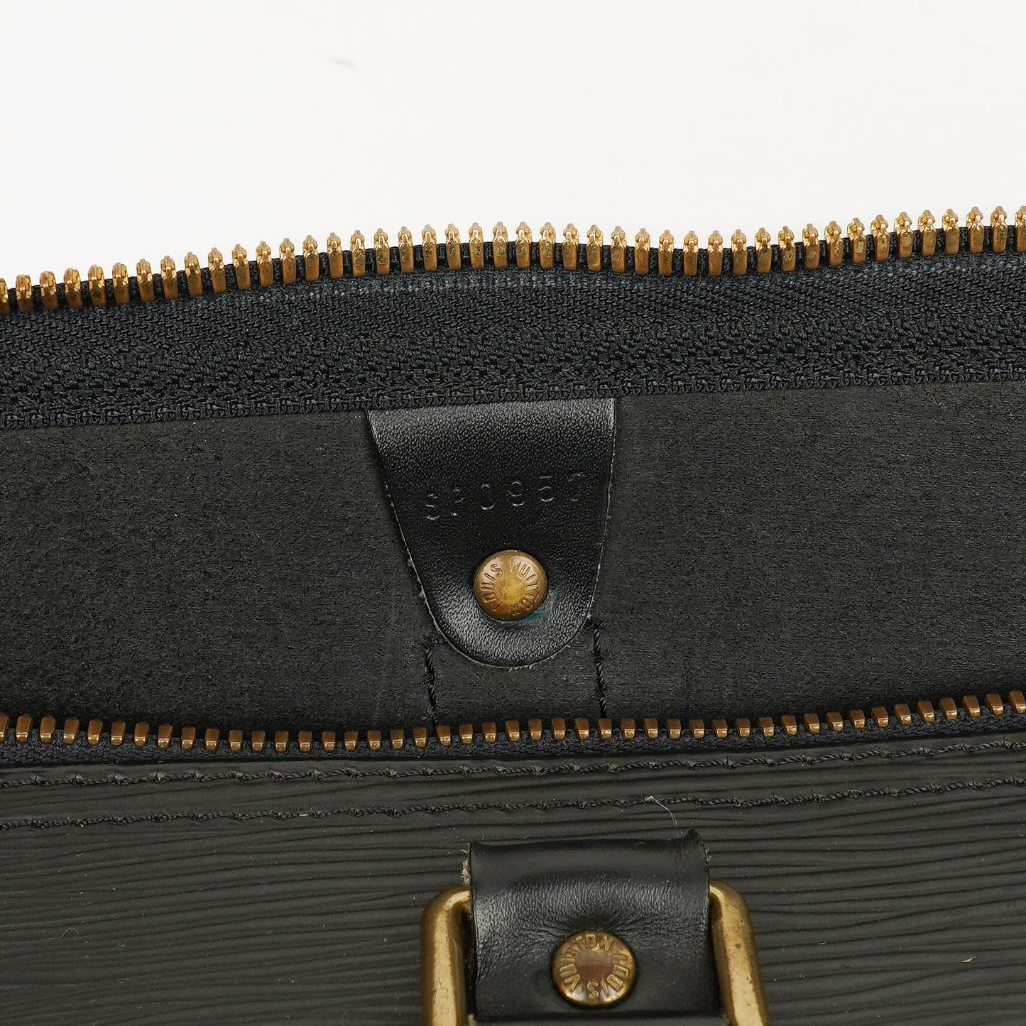Louis Vuitton Keepall 45 Reisetasche aus schwarzem Epi-Leder