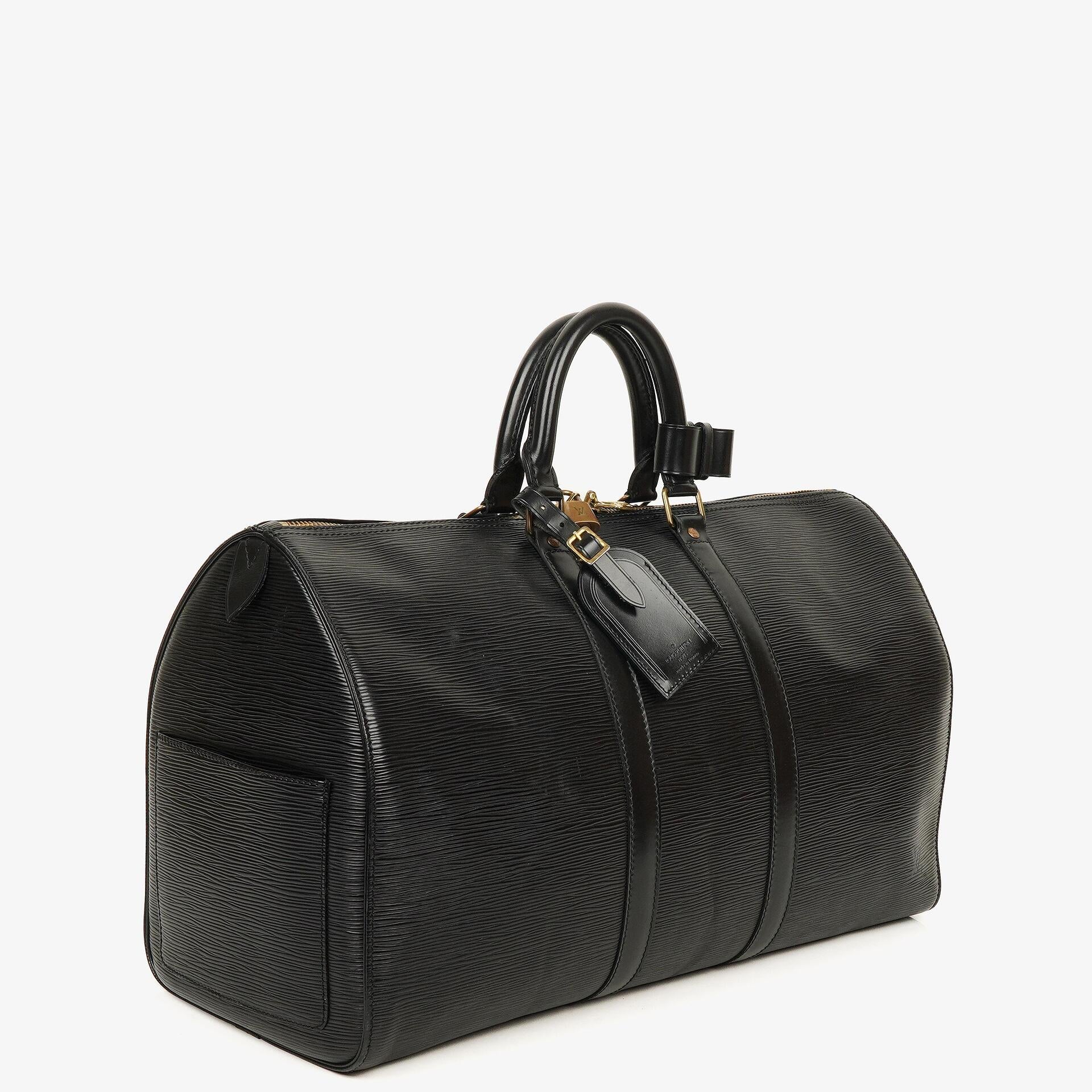 Louis Vuitton Keepall 45 Reisetasche aus schwarzem Epi Leder