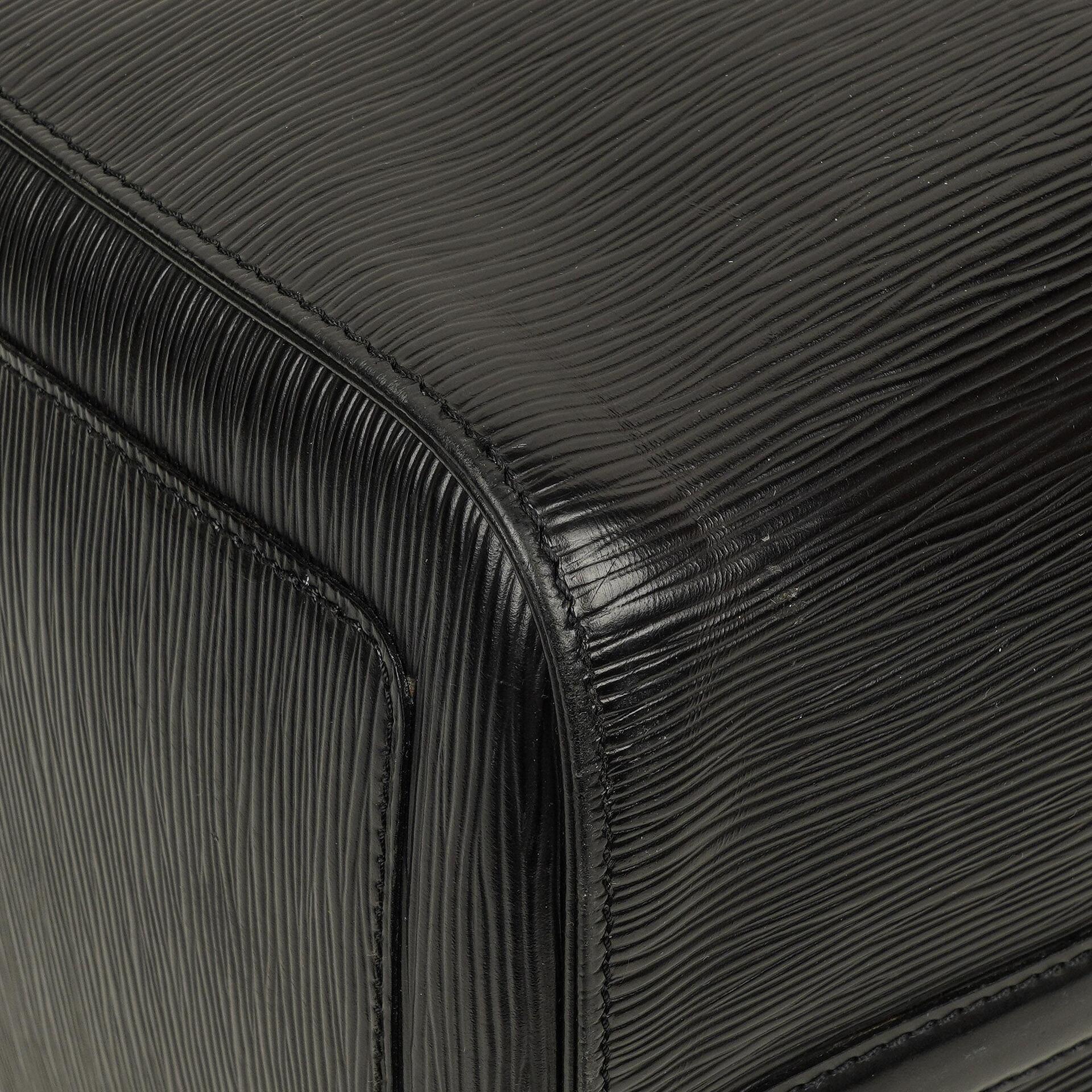 Louis Vuitton Keepall 45 Reisetasche aus schwarzem Epi Leder