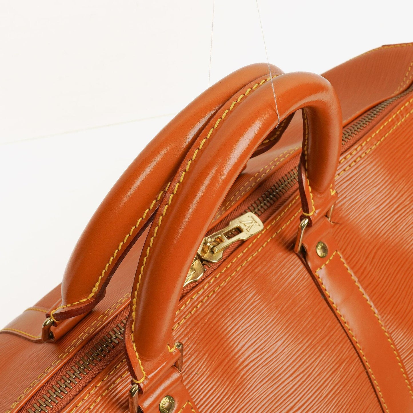 Louis Vuitton Keepall 45 Reisetasche in Cognac aus Epi Leder