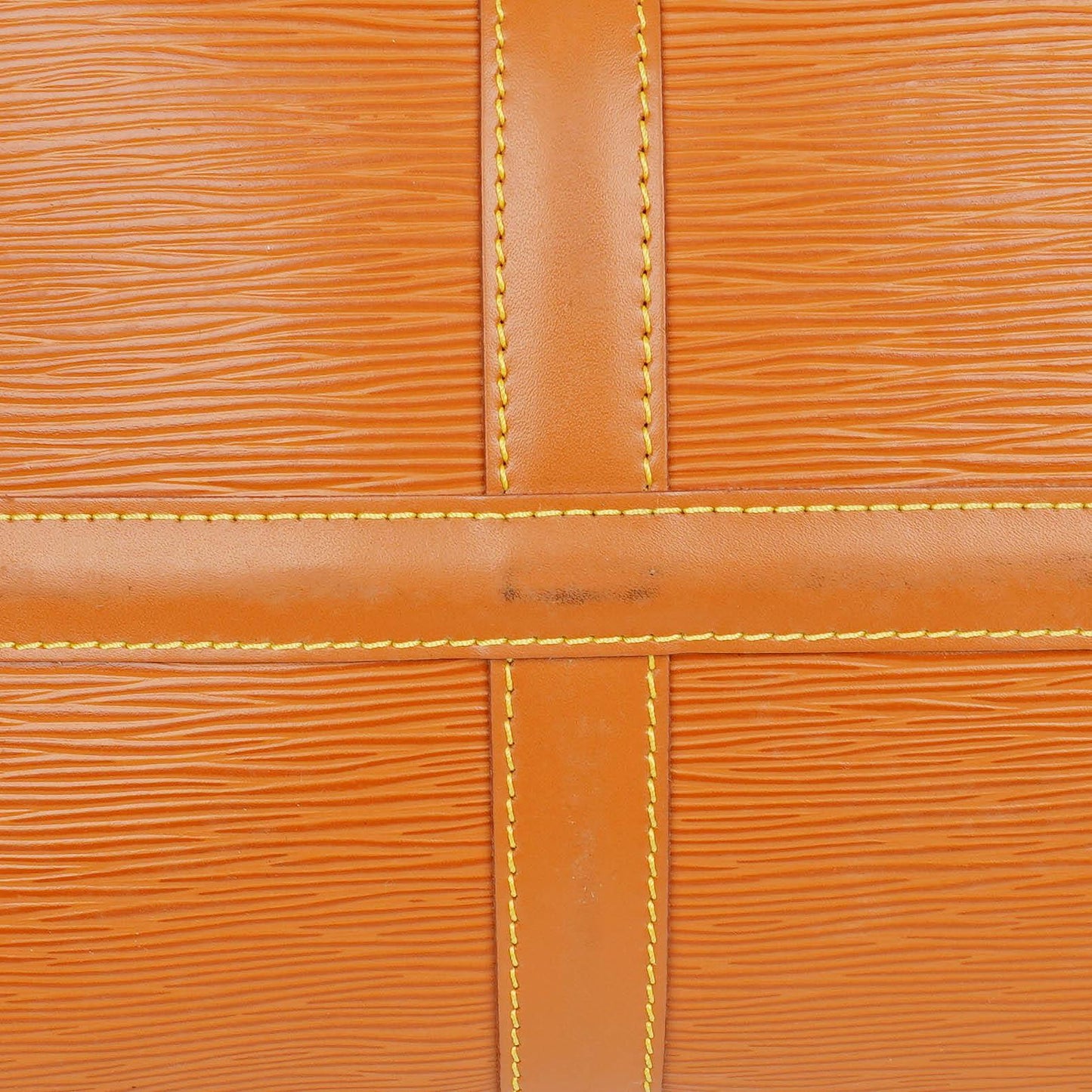Louis Vuitton Keepall 45 Reisetasche aus cognacfarbenem Epi Leder