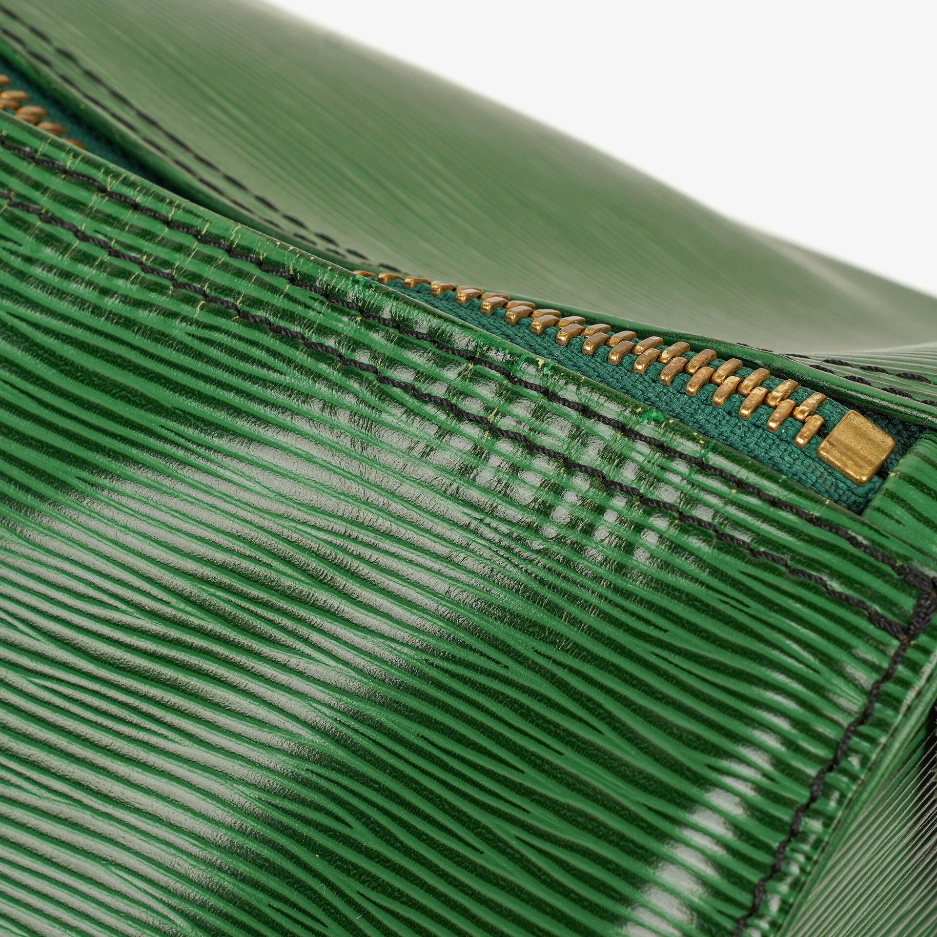 Louis Vuitton Keepall 50 Reisetasche aus grünem Epi-Leder