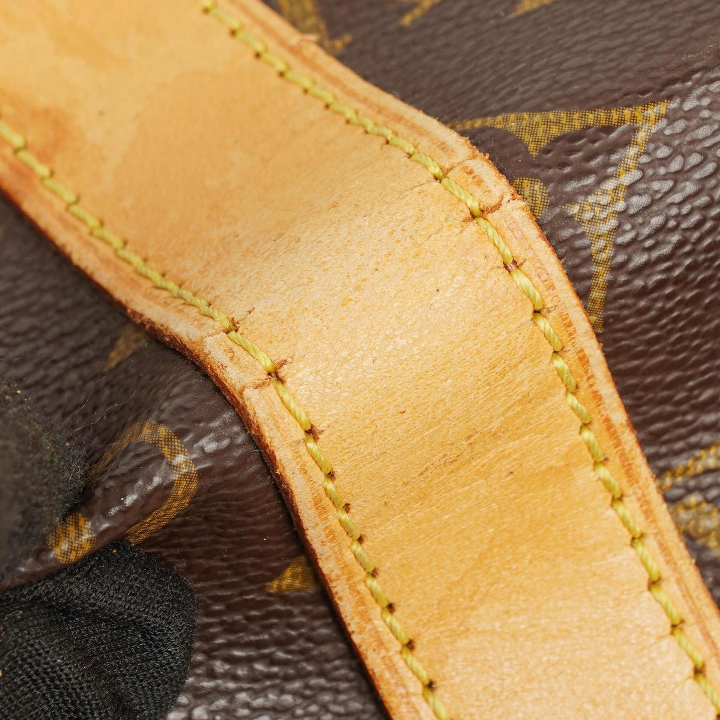 Louis Vuitton Keepall 55 Bandoulière Reisetasche aus Monogram Canvas
