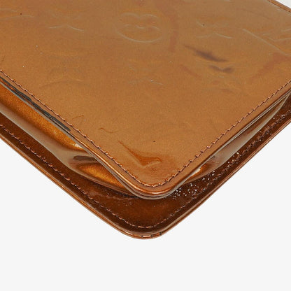 Louis Vuitton Lexington Clutch Tasche aus braunem Monogram Vernis