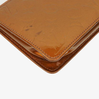 Louis Vuitton Lexington Clutch Tasche aus braunem Monogram Vernis
