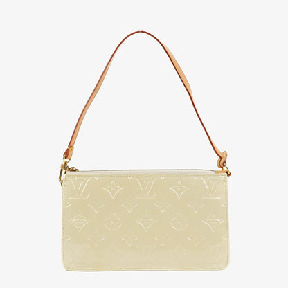 Louis Vuitton Lexington Clutch Handtasche aus Perle Monogram Vernis