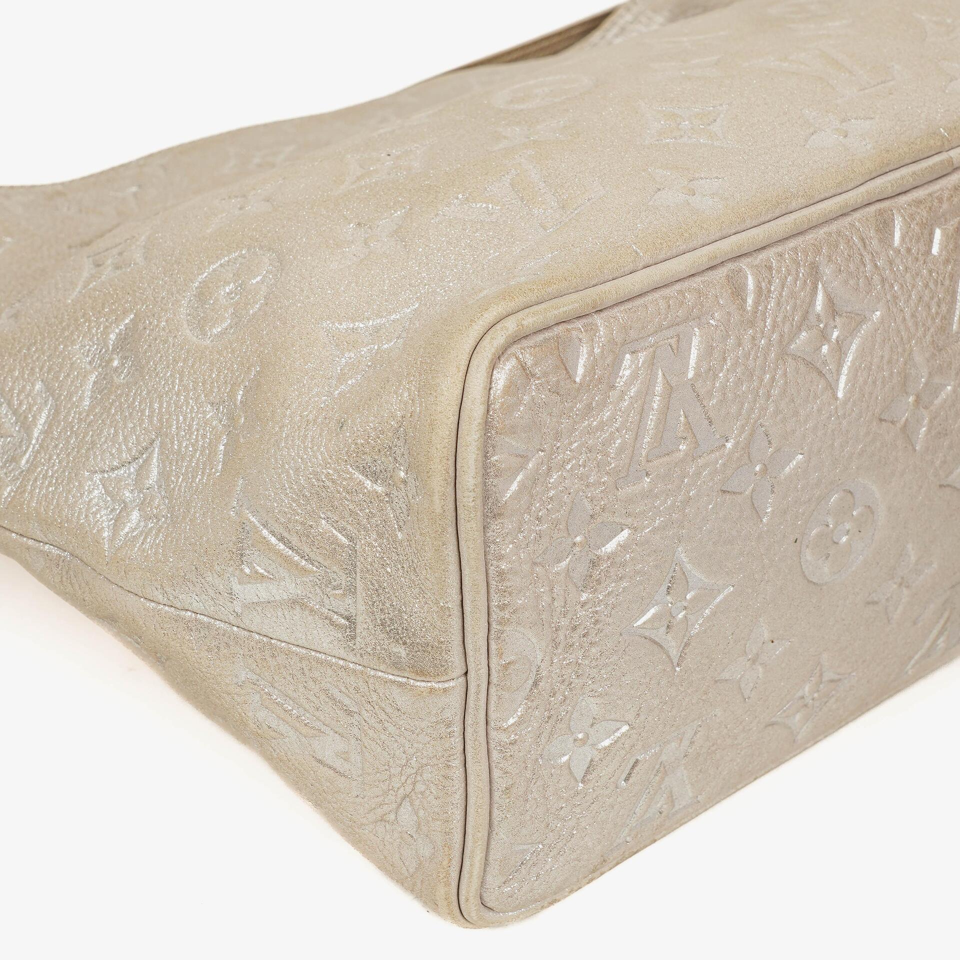 Louis Vuitton Limited Edition Monogram Shimmer Halo Tasche