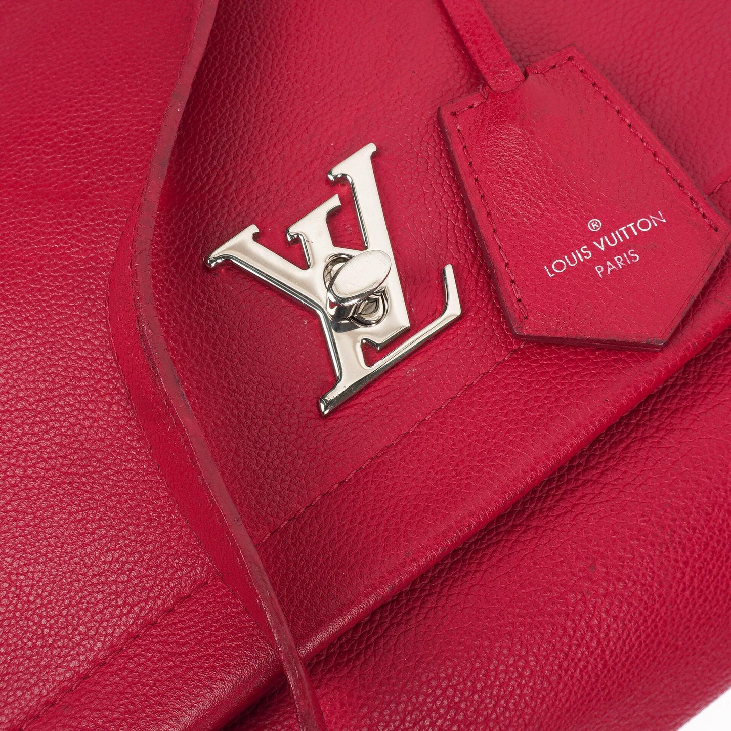 Louis Vuitton Lockme II Tasche aus Dahlia-Kalbsleder