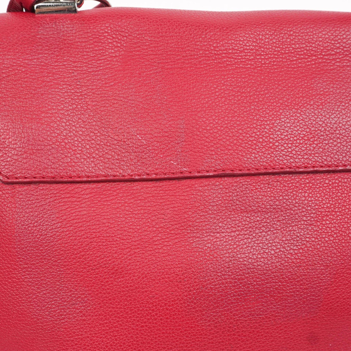Louis Vuitton Lockme II Tasche aus Dahlia-Kalbsleder