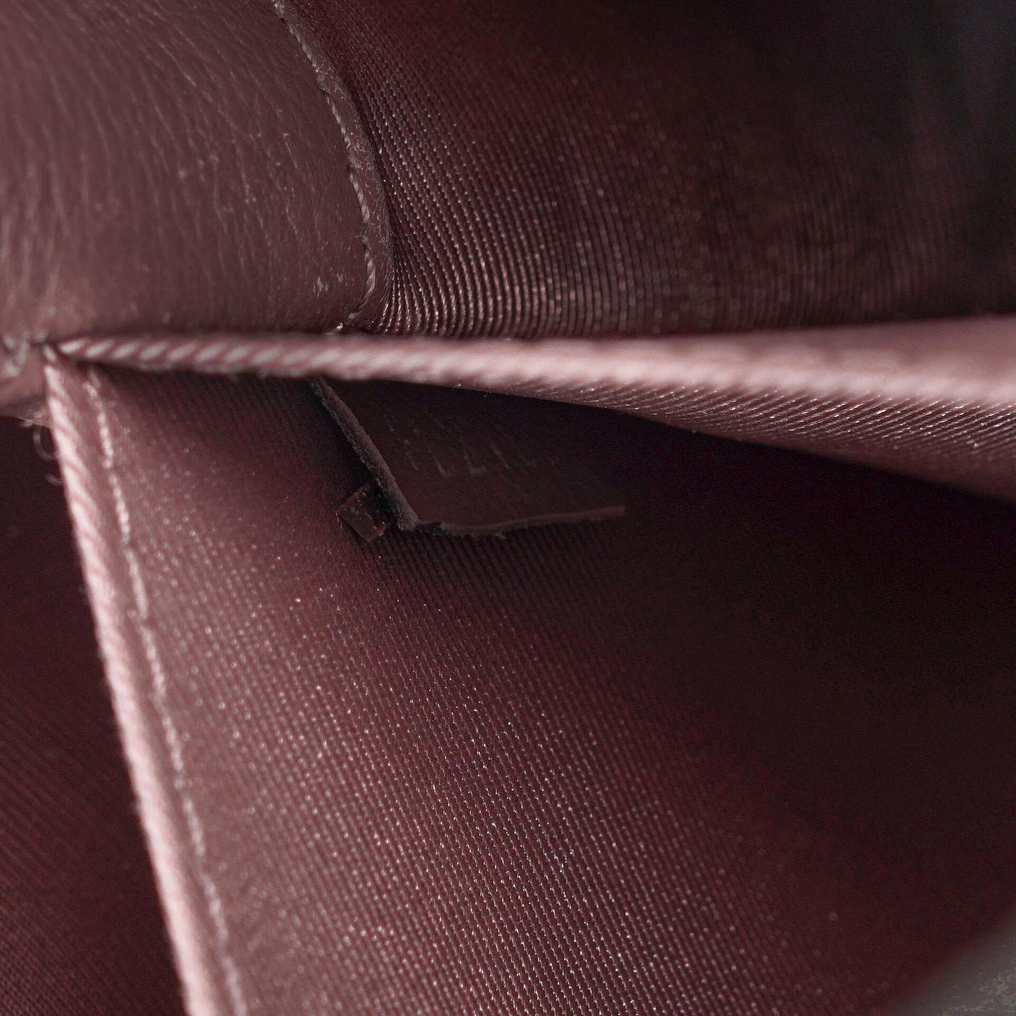 Louis Vuitton Lockme II Tasche aus Kalbsleder in Taupe Glace