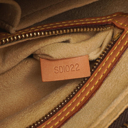 Louis Vuitton Looping MM Monogram Canvas Bag
