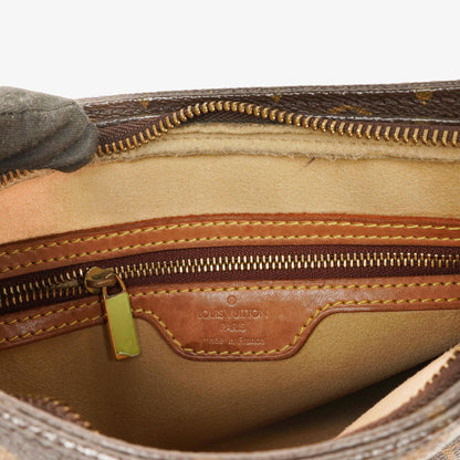 Louis Vuitton Looping MM Tasche aus Monogram Canvas