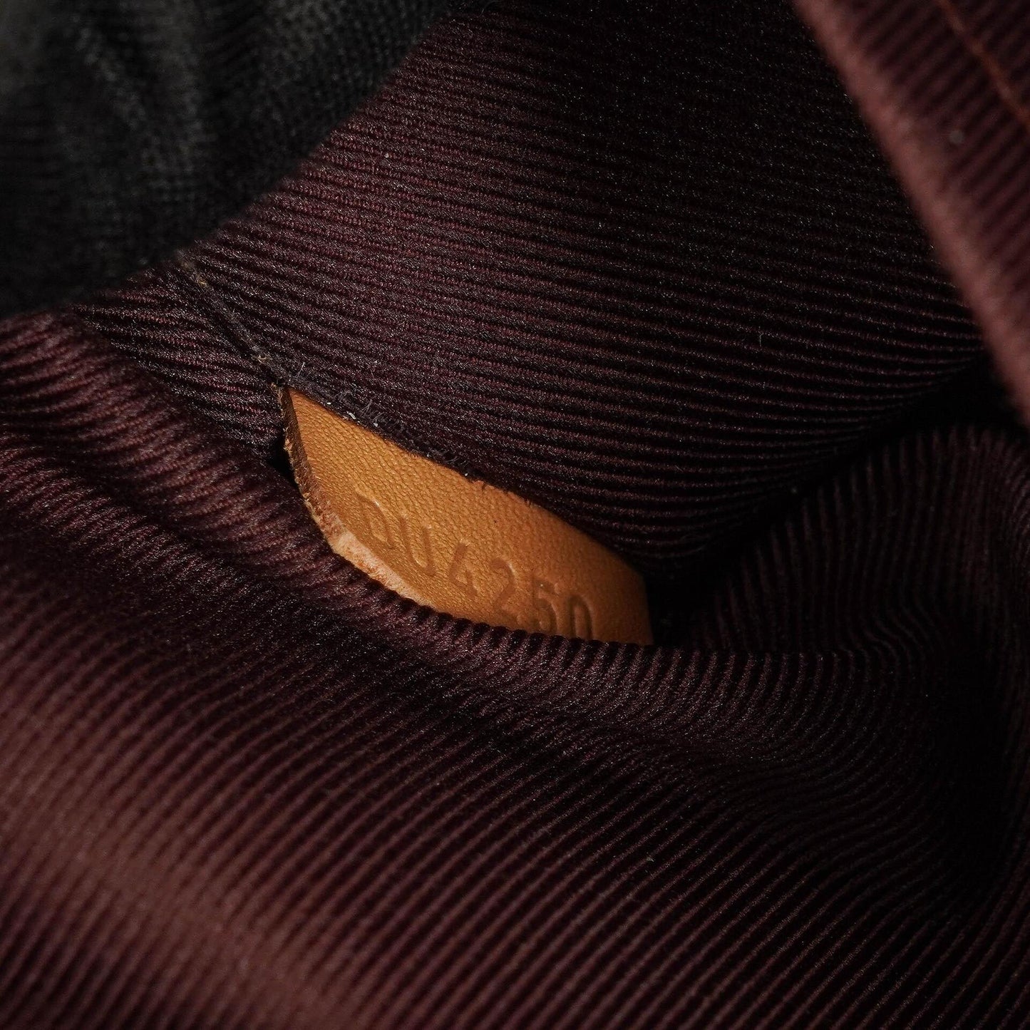 Louis Vuitton Mini Deauville Schultertasche aus Monogram Canvas