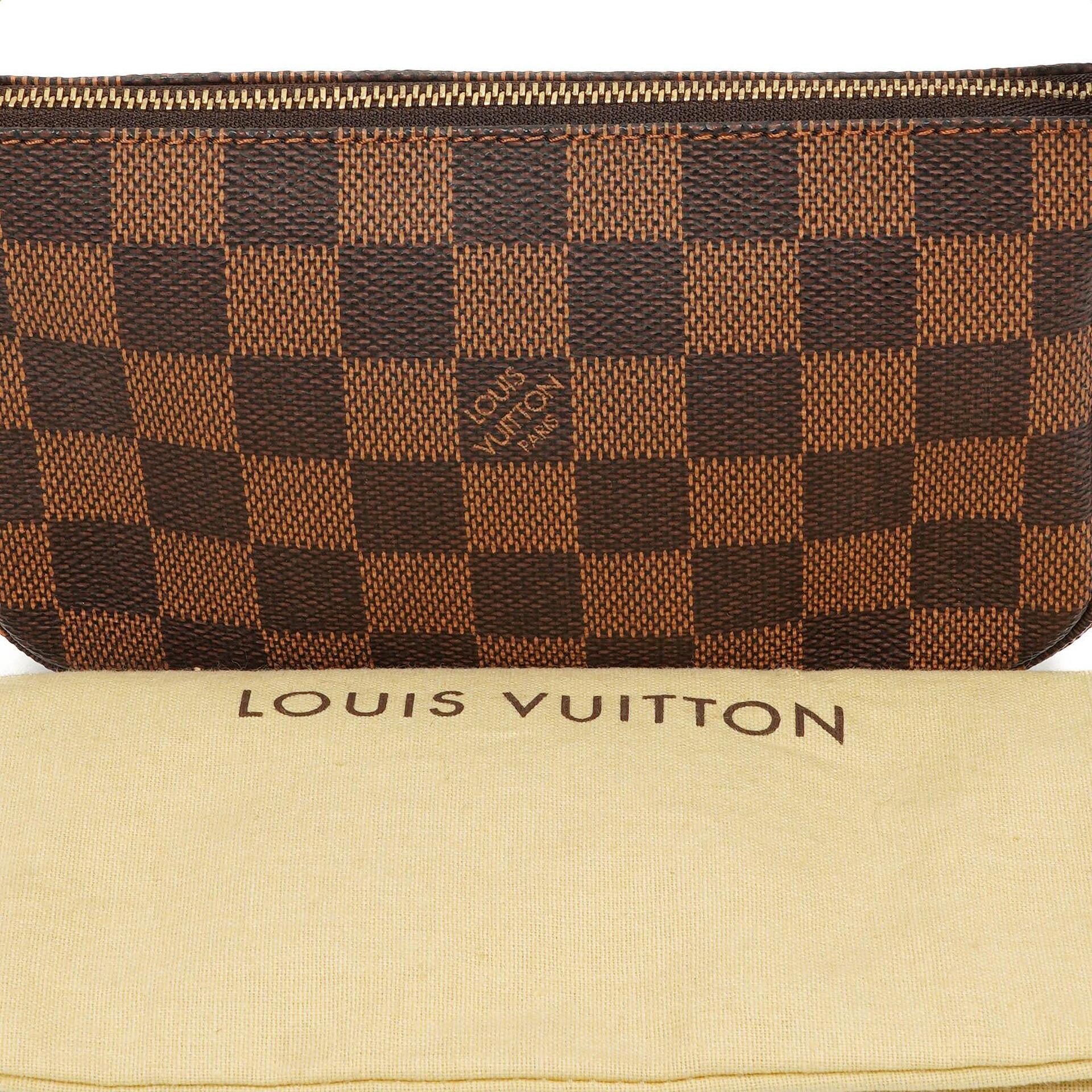 Louis Vuitton Mini Pochette Accessoires Damier Ebene Canvas Clutch Handtasche
