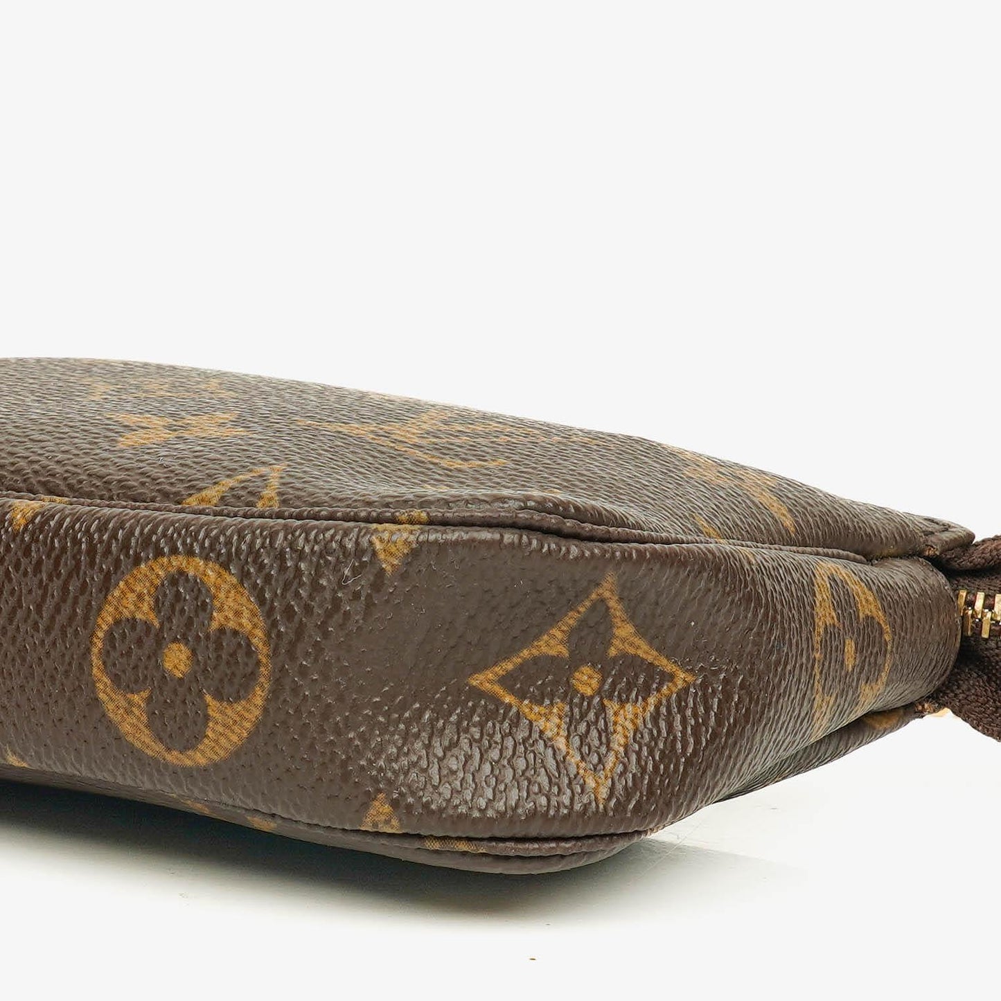Louis Vuitton Mini Pochette Accessoires Clutch-Handtasche aus Monogram Canvas