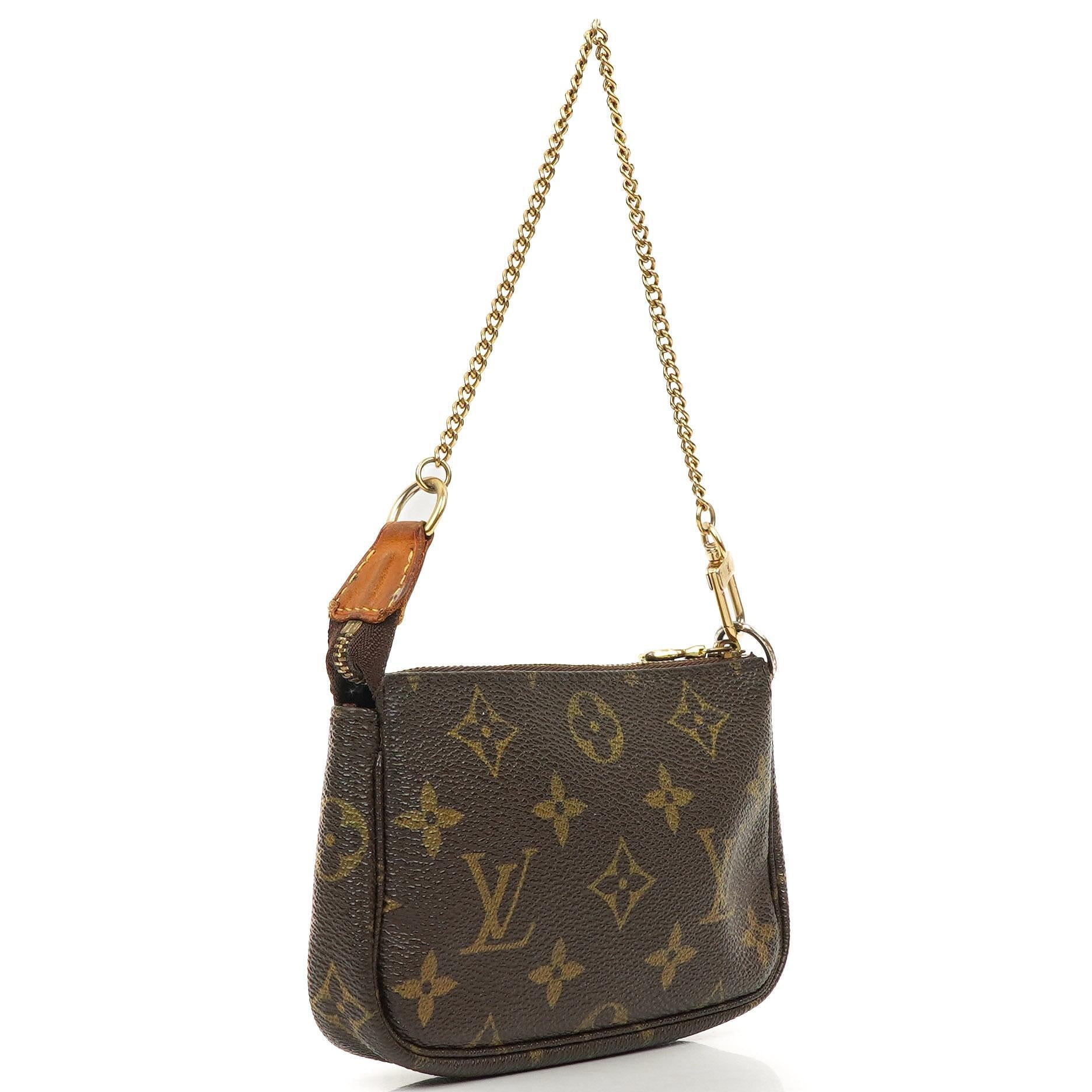 Louis Vuitton Mini Pochette Accessories Monogram Canvas Clutch-Tasche