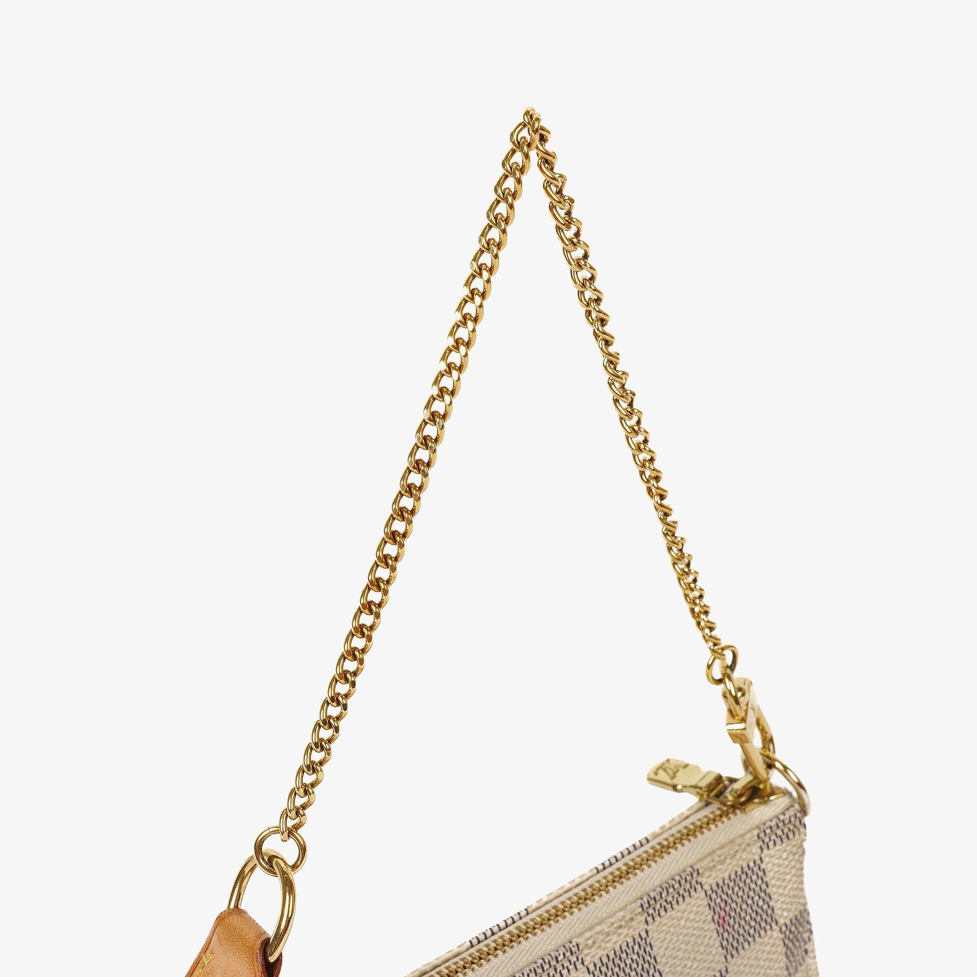 Louis Vuitton Mini Pochette aus Damier Azur Canvas