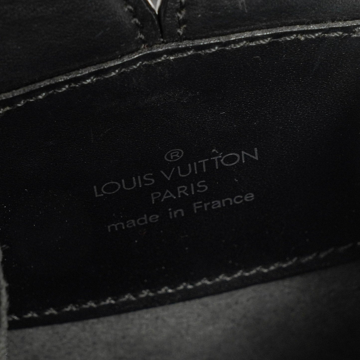 Louis Vuitton Minuit Tasche aus schwarzem Epi Leder