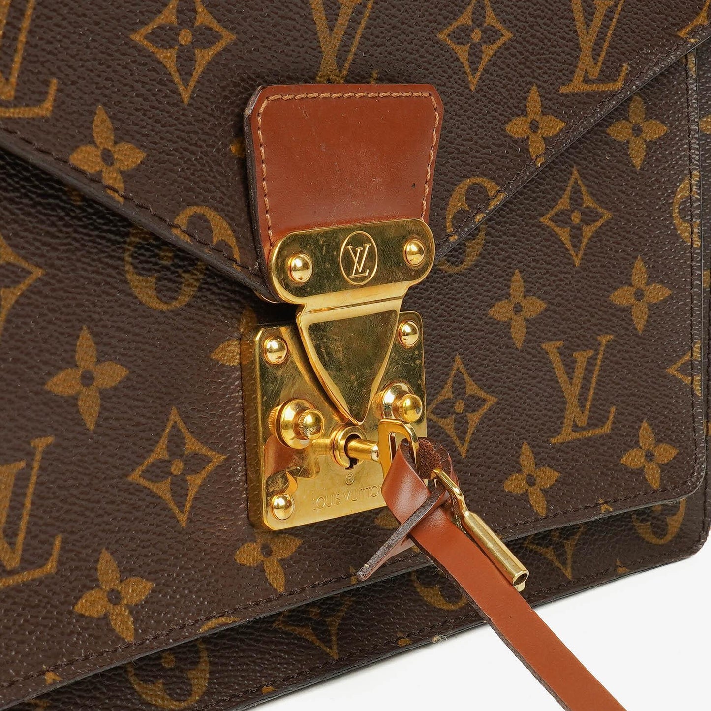 Louis Vuitton Monceau Handtasche aus Monogram Canvas