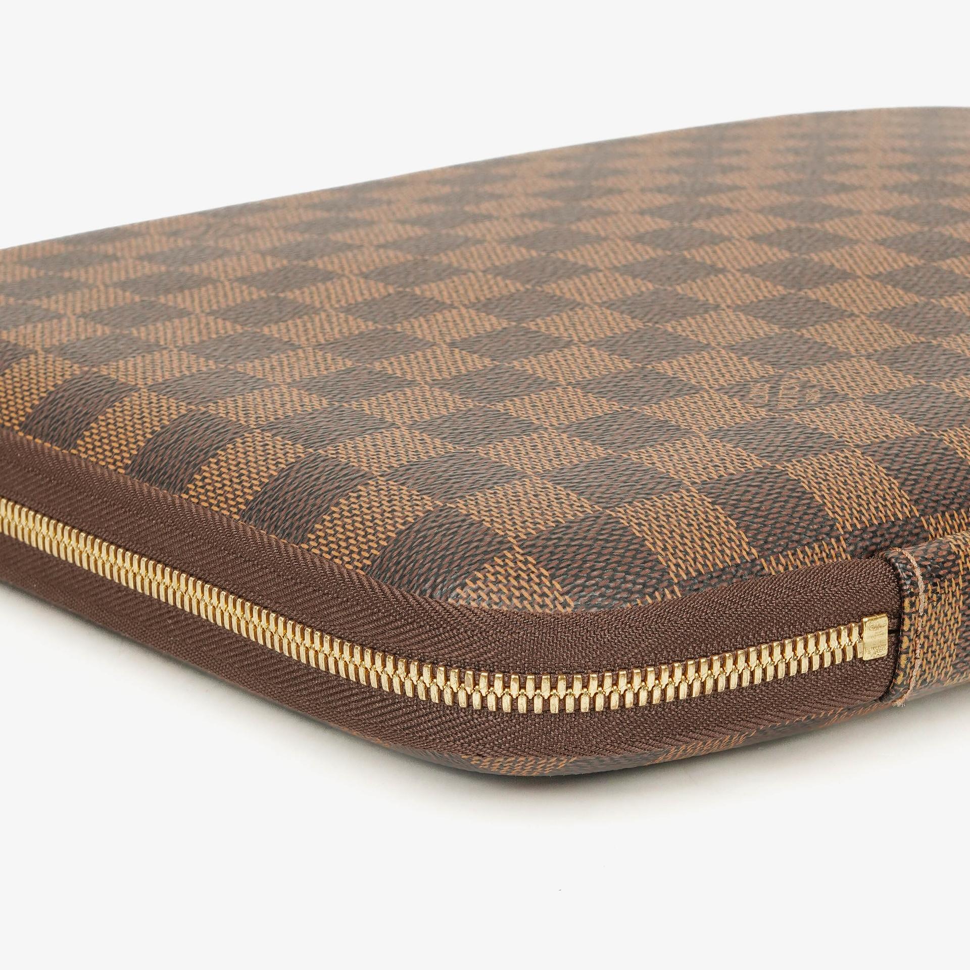 Louis Vuitton 13" Laptop Sleeve aus Monogramm Canvas