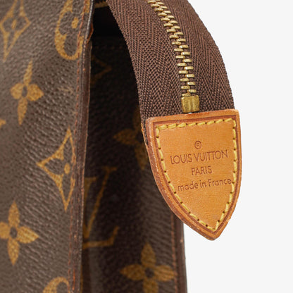 Louis Vuitton Monogram Canvas 26 Kulturtasche