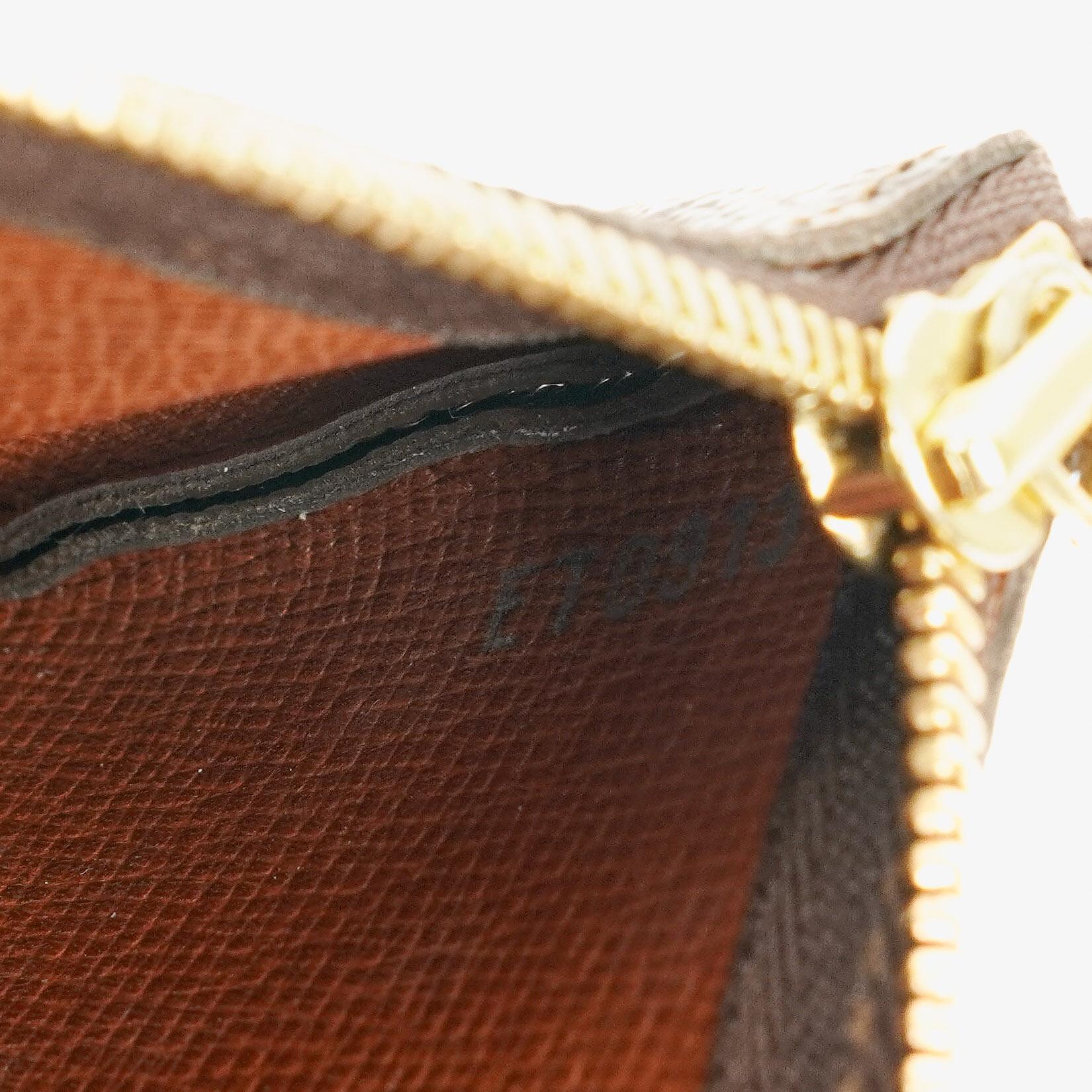 Louis Vuitton Schlüsselmäppchen aus Monogram Canvas