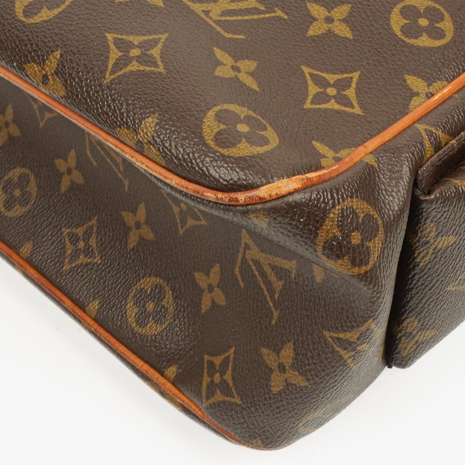 Louis Vuitton Monogram Canvas Multiple Cite Tasche