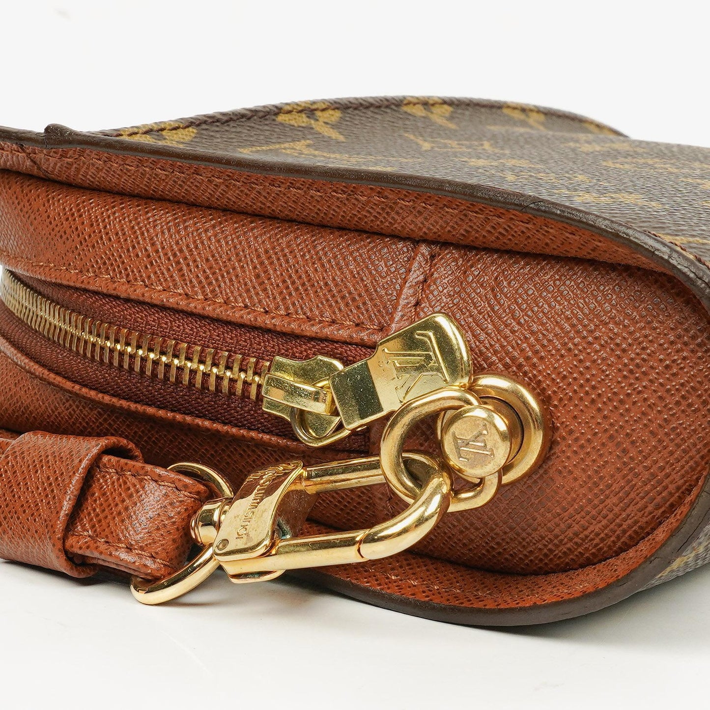 Louis Vuitton Orsay Clutch aus Monogram Canvas