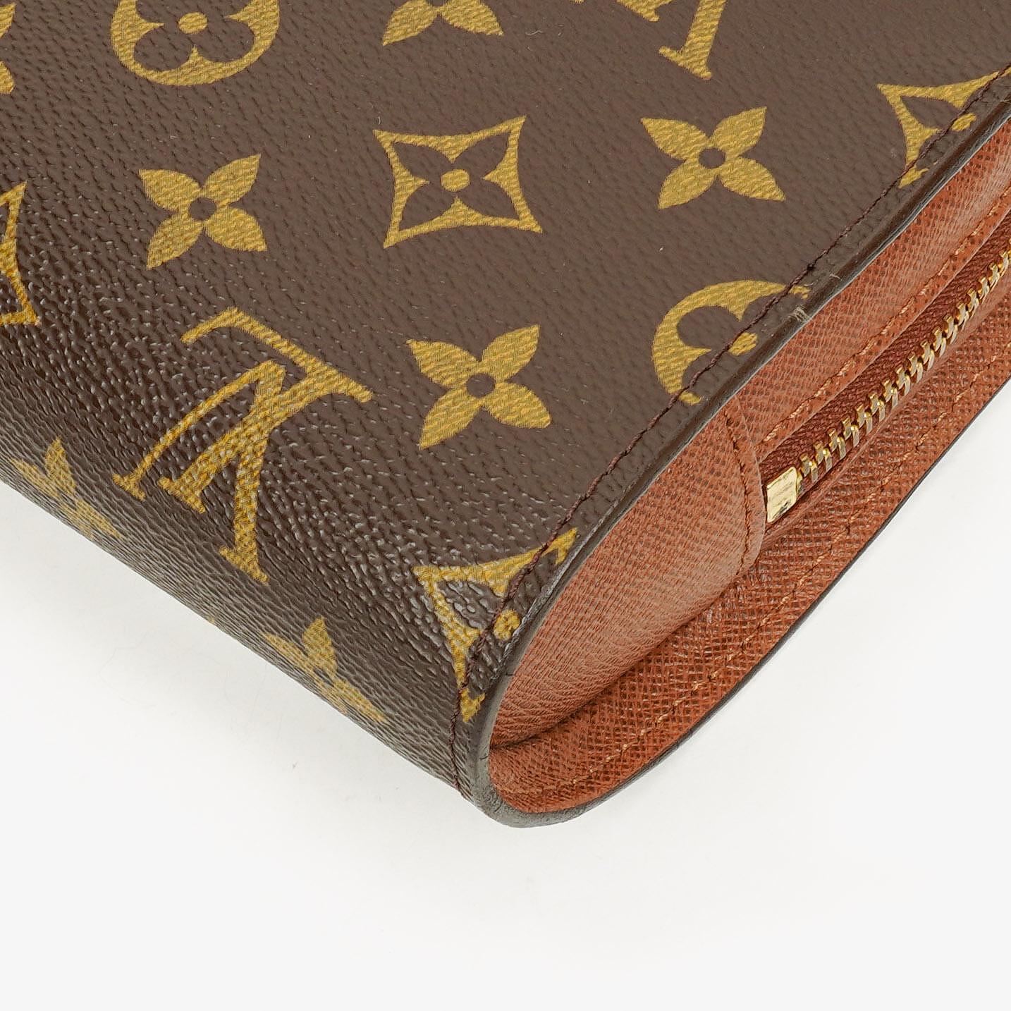 Louis Vuitton Orsay Clutch aus Monogram Canvas